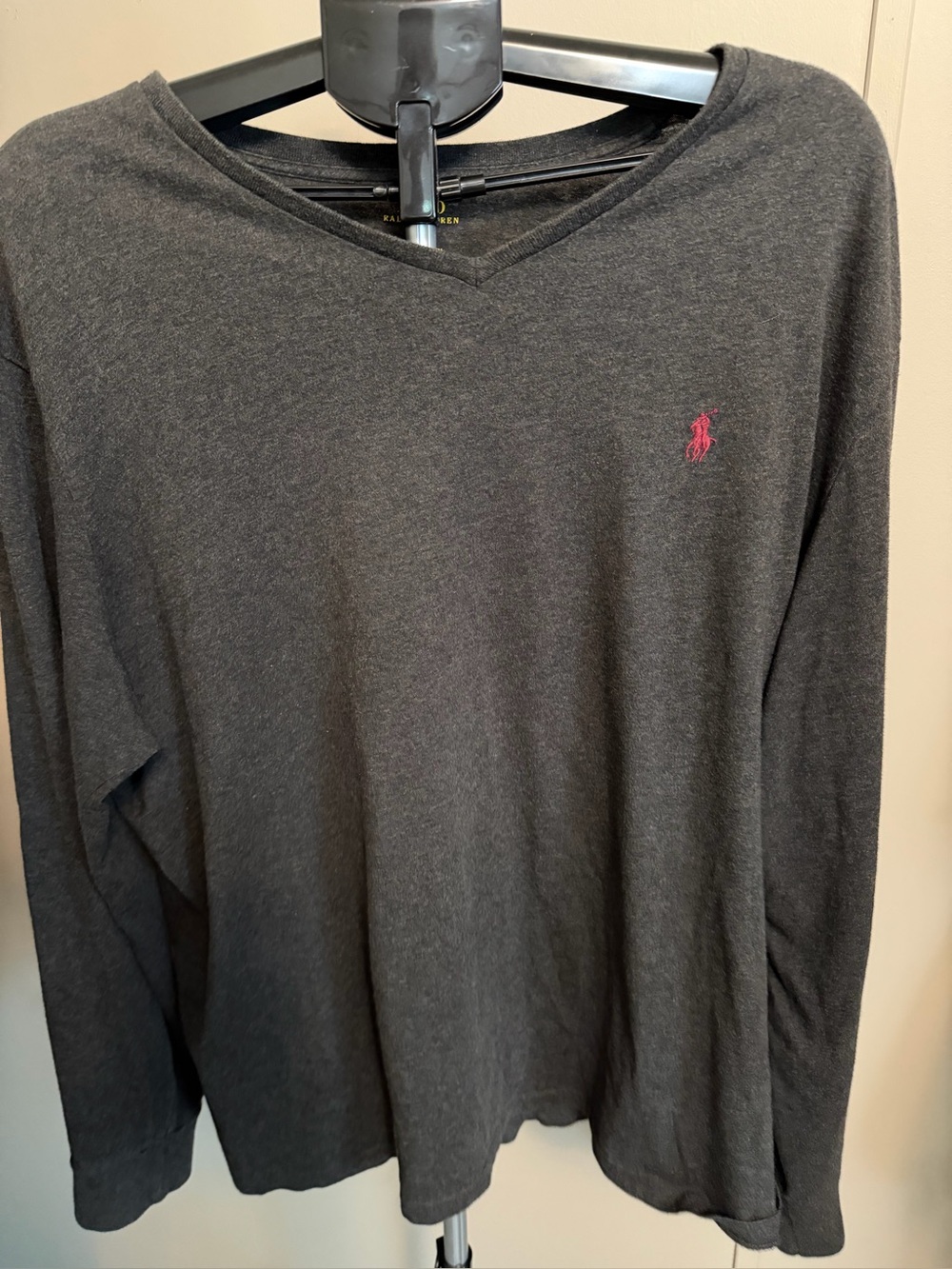 Polo Ralph Lauren Men's Long-Sleeve V-Neck T-Shirt Gray/Pink Pony